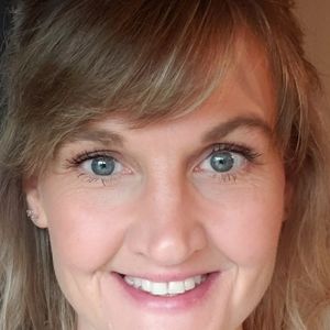 Meet your Posher, Suzanne